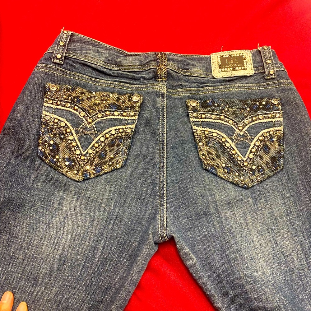 LA idol jeans